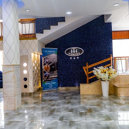Hotel Turist Pucioasa Esterno foto