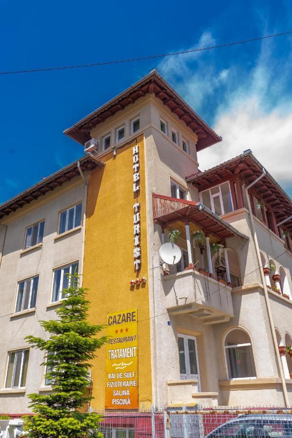 Hotel Turist Pucioasa Esterno foto