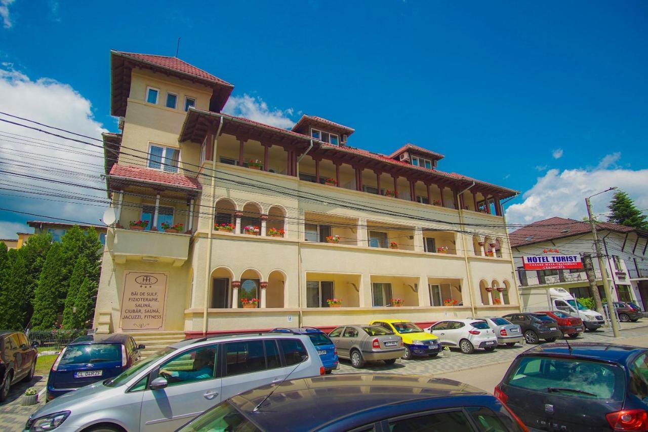 Hotel Turist Pucioasa Esterno foto