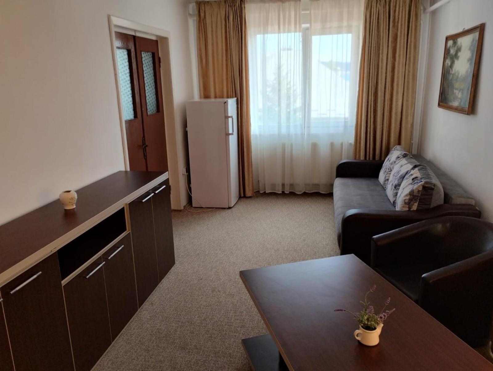 Hotel Turist Pucioasa Esterno foto